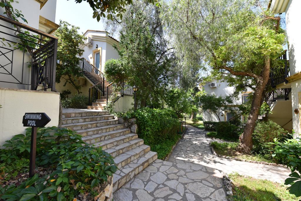 Artemisia Royal Park Club Hotel Ολουντενίζ Εξωτερικό φωτογραφία