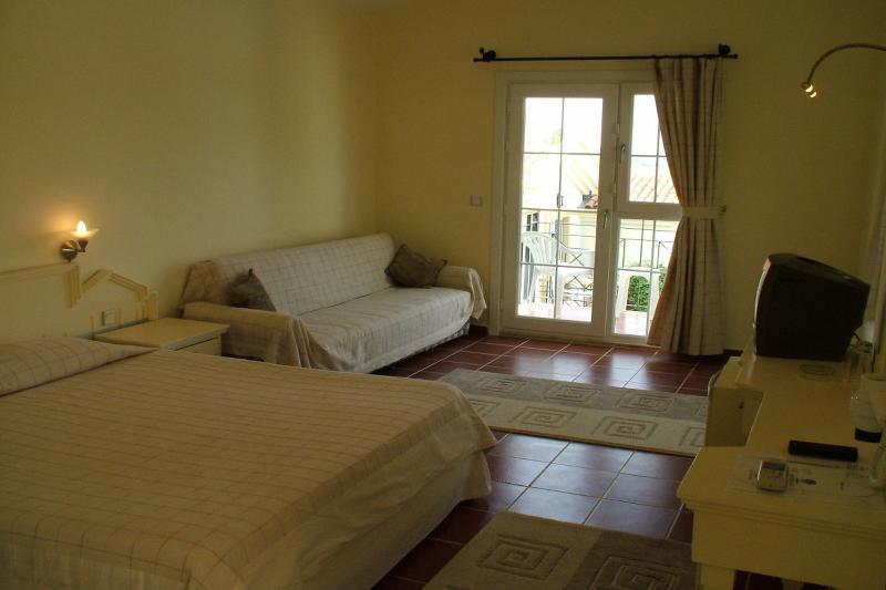 Artemisia Royal Park Club Hotel Ολουντενίζ Εξωτερικό φωτογραφία
